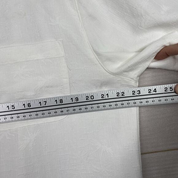 Caribbean Joe Camp Shirt Mens M White Embroidered Floral Button Up Short Sleeve - Picture 3 of 7